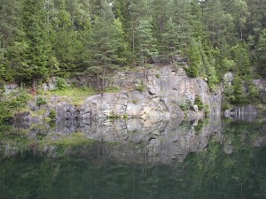 2001.08.07 09.19.42.jpg